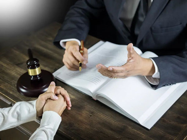 法律咨询：您的权益守护者
